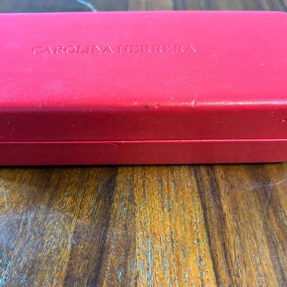 Carolina Herrera Red Hard Clamshell Eyeglass Case Black Velvet Lining Logo